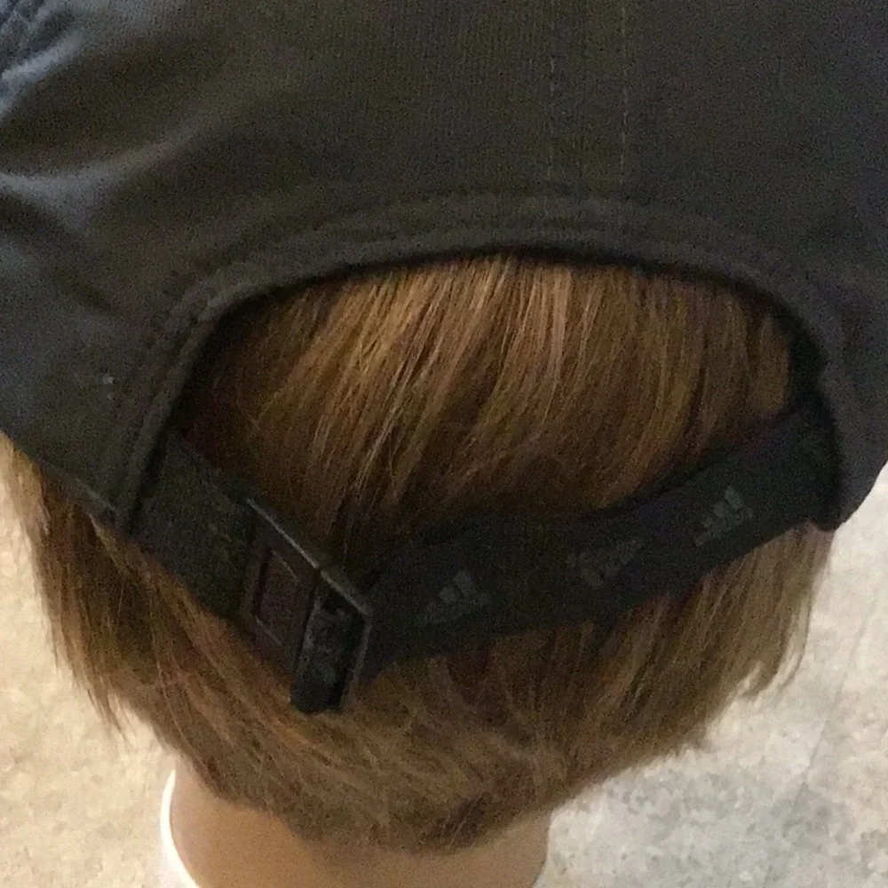 Adidas lightweight baseball cap hat